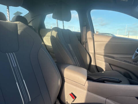 2022 Hyundai Elantra