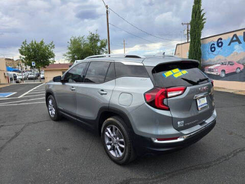 2023 GMC Terrain SLT