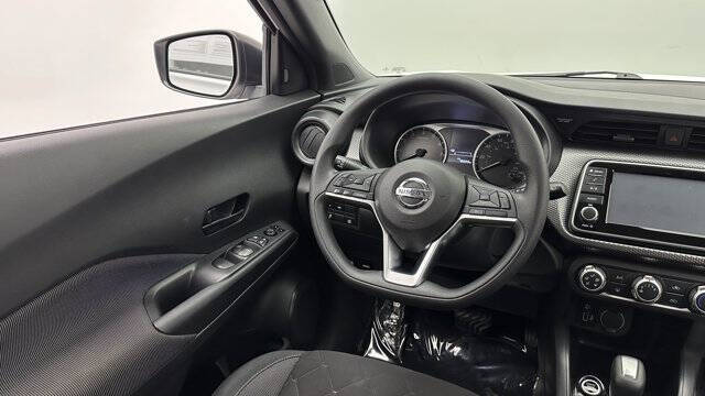 2020 Nissan Kicks S