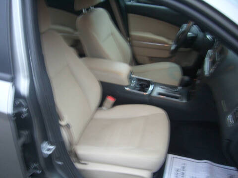 2011 Dodge Charger SE