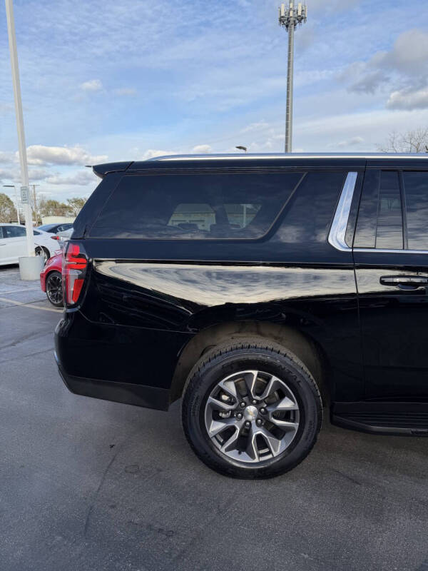 2022 Chevrolet Suburban LT
