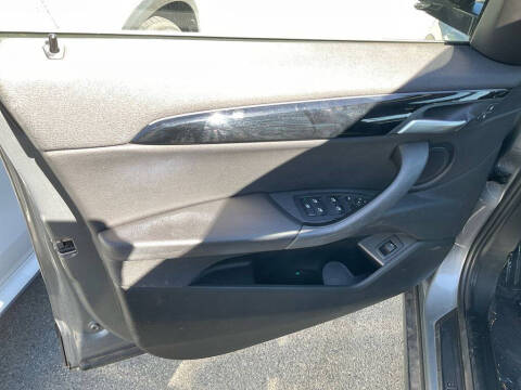 2023 BMW X2 sDrive28i