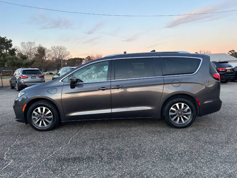 2021 Chrysler Pacifica Hybrid Touring L