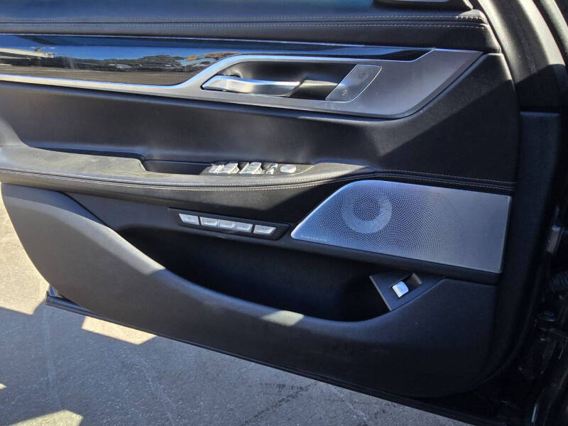 2016 BMW 7 Series 750i xDrive