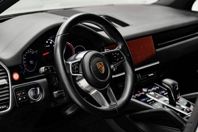 2023 Porsche Cayenne