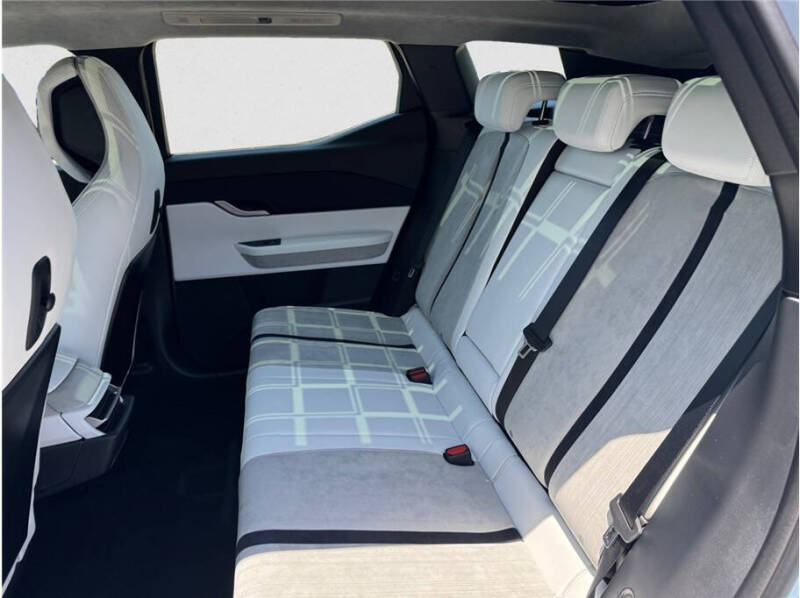 2023 Fisker Ocean Extreme