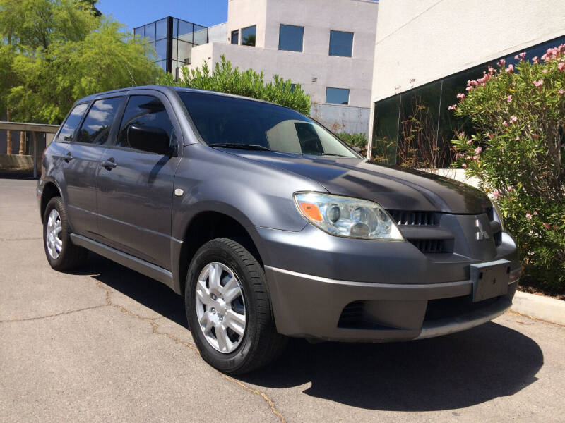 2005 Mitsubishi Outlander LS