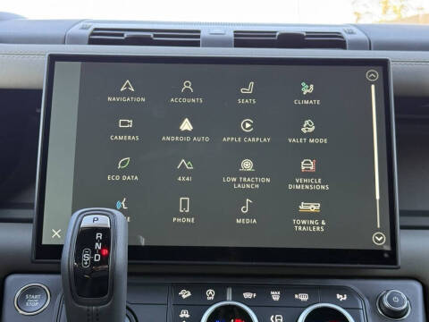 2026 Land Rover Defender 110 P300 S