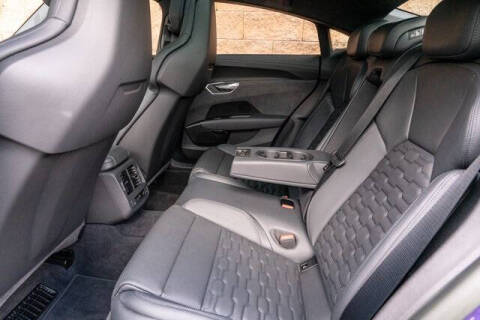 2023 Audi e-tron GT quattro Prestige