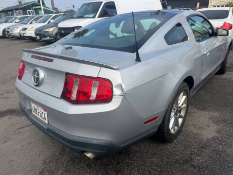 2010 Ford Mustang V6