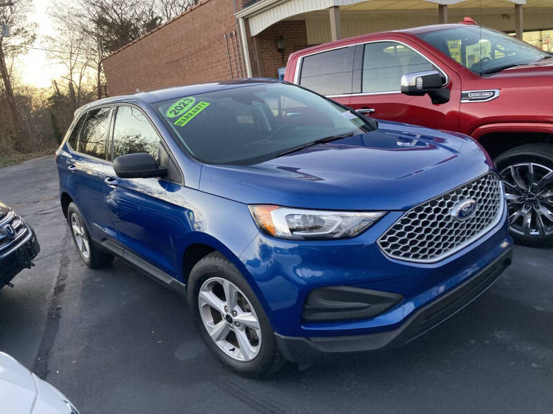 2023 Ford Edge SE's photo