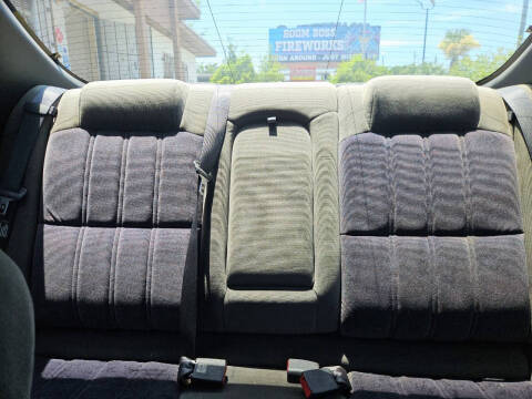 2005 Chevrolet Monte Carlo LS