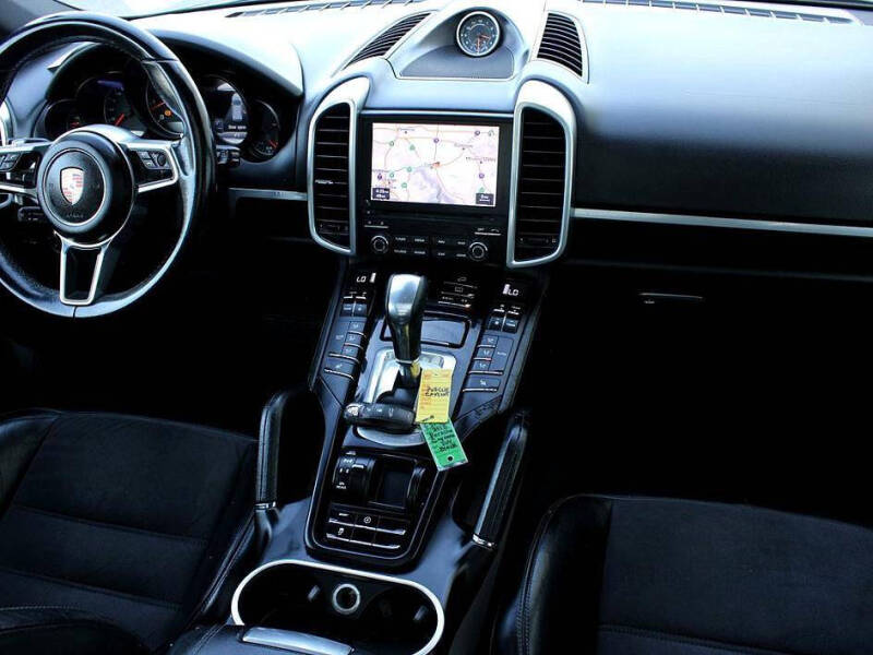 2018 Porsche Cayenne