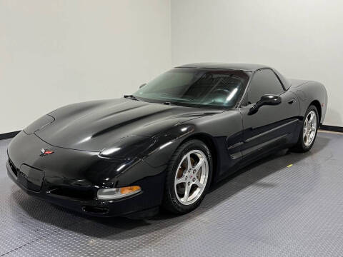 2004 Chevrolet Corvette for sale at Cincinnati Automotive Group in Lebanon OH