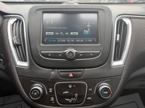 2017 Chevrolet Malibu LT