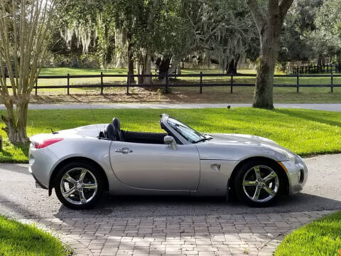 2007 Pontiac Solstice for sale at The Car Vault in Holliston MA