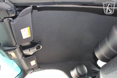 2004 Ford Thunderbird Deluxe