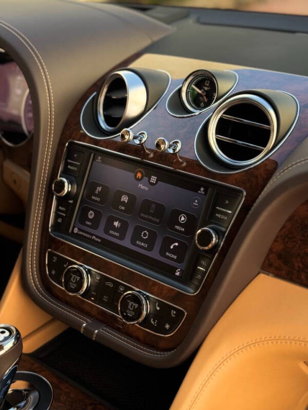 2019 Bentley Bentayga V8