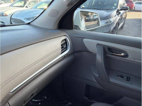 2016 Chevrolet Traverse LT