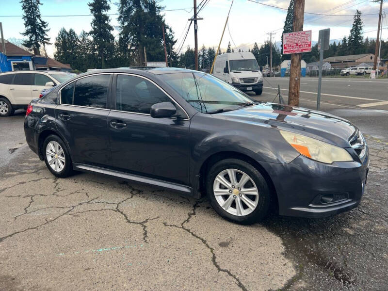 2011 Subaru Legacy I Premium's photo