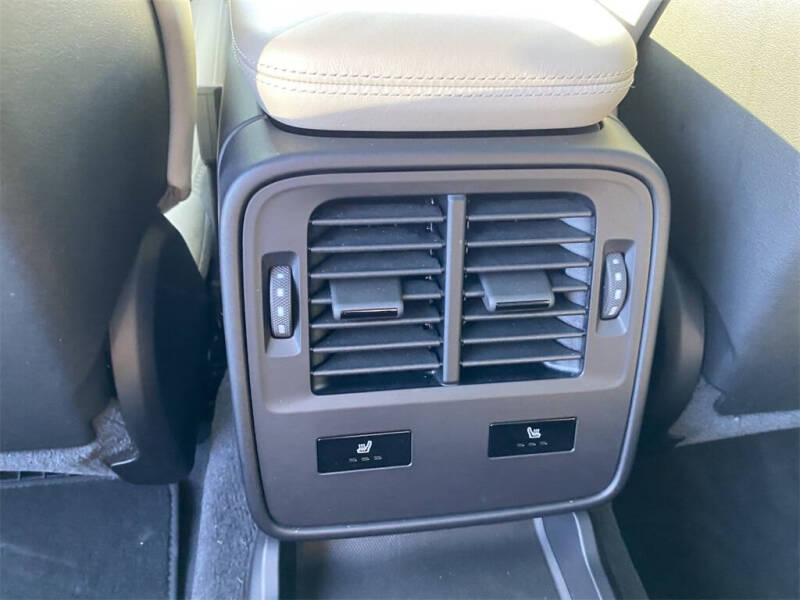 2020 Porsche Taycan Turbo