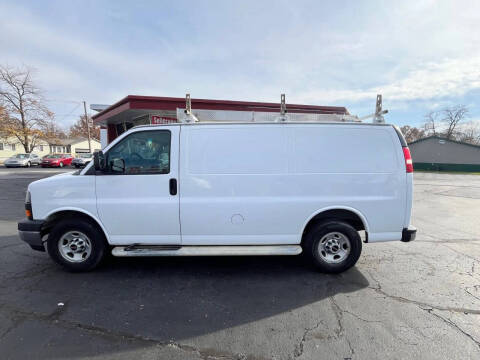 2017 GMC Savana 2500