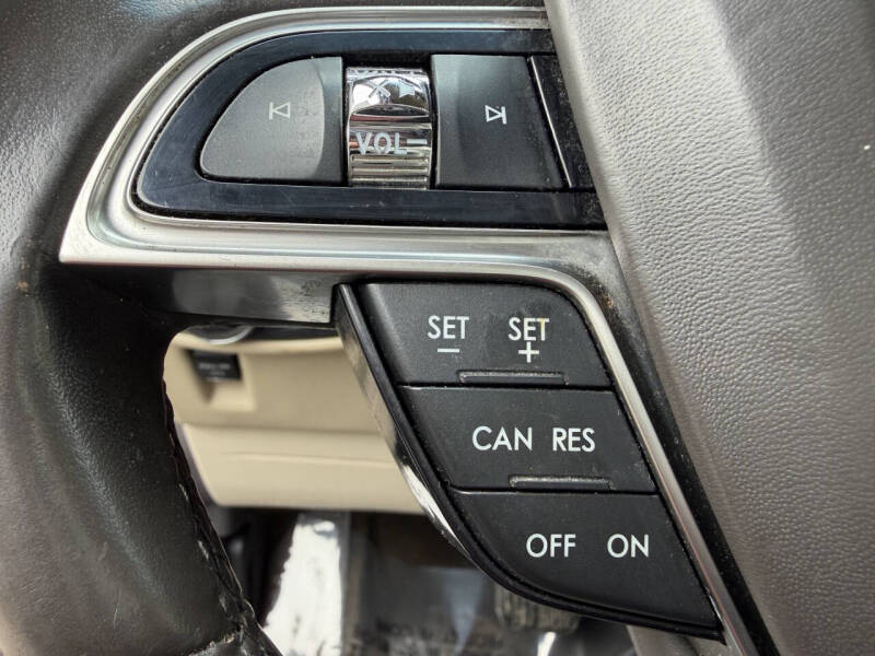 2019 Lincoln Nautilus Select