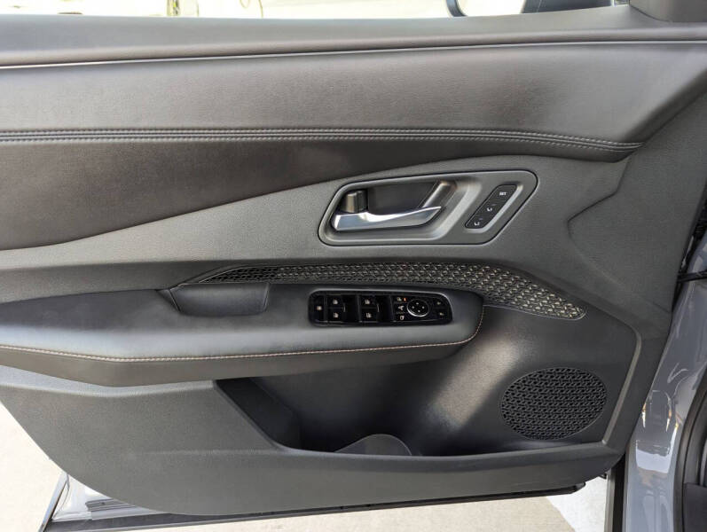 2024 Nissan Ariya Engage