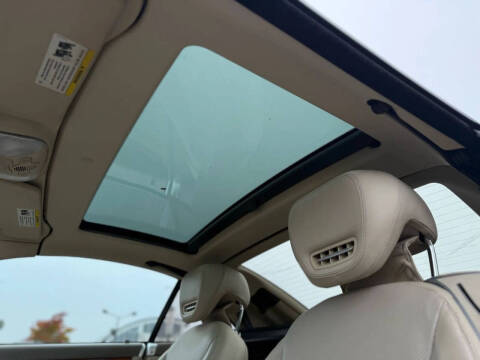 2011 Mercedes-Benz SL-Class SL 550