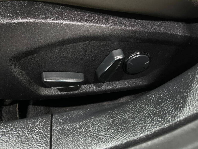 2017 Ford Fusion V6 Sport