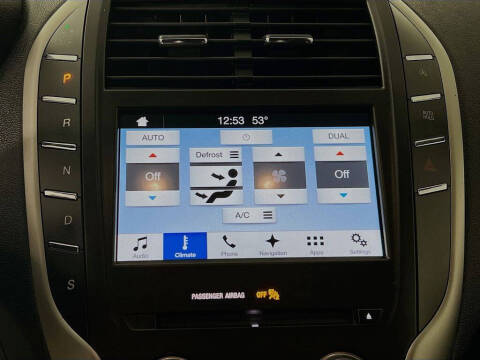 2017 Lincoln MKC Select