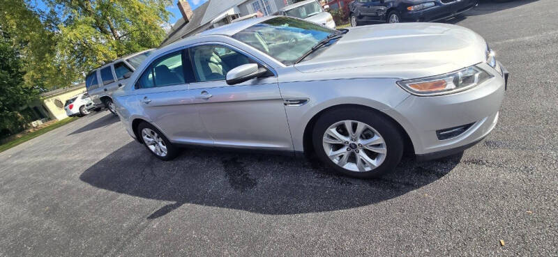 2011 Ford Taurus SEL