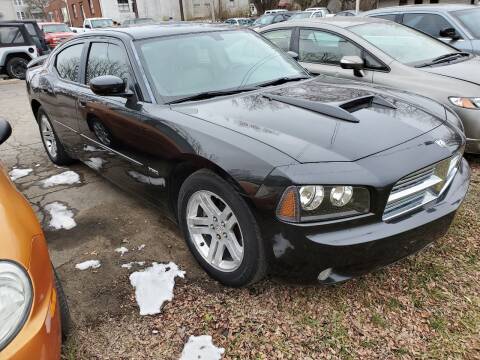 2006 Dodge Charger for sale at MEDINA WHOLESALE LLC in Wadsworth OH