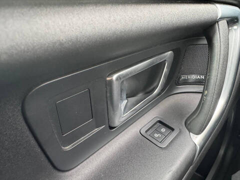 2019 Land Rover Discovery Sport SE