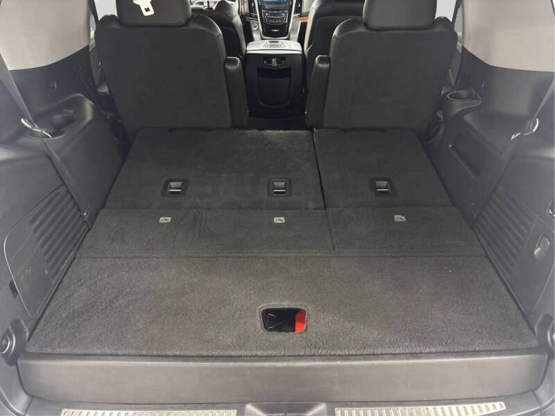 2020 Cadillac Escalade Luxury