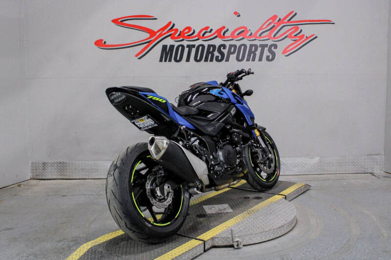 2022 Suzuki GSX-S750Z ABS