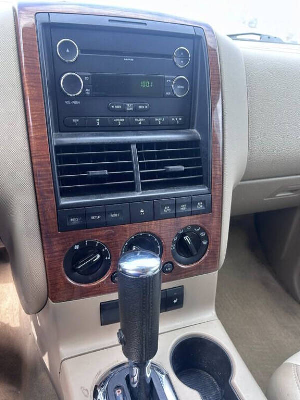 2010 Ford Explorer Eddie Bauer