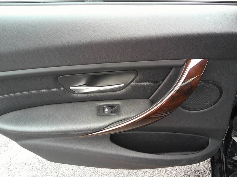 2015 BMW 3 Series 328i xDrive