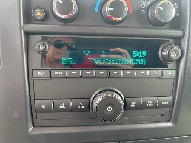 2025 Chevrolet Express 2500