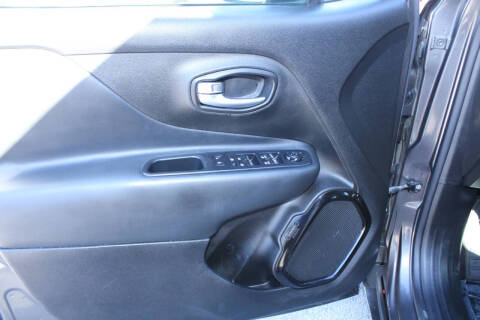 2017 Jeep Renegade Altitude