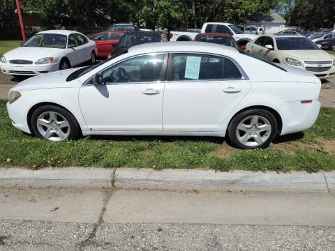 2009 Chevrolet Malibu for sale at D and D Auto Sales in Topeka KS