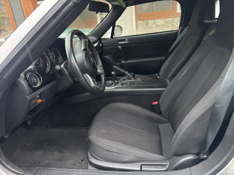 2006 Mazda MX-5 Miata