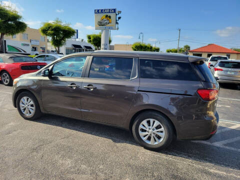 2015 Kia Sedona LX