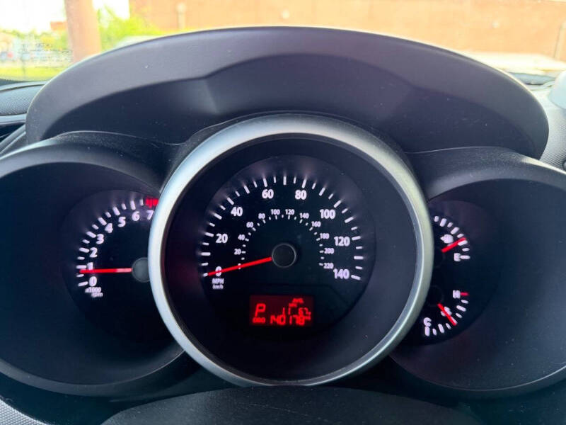 2013 Kia Soul +