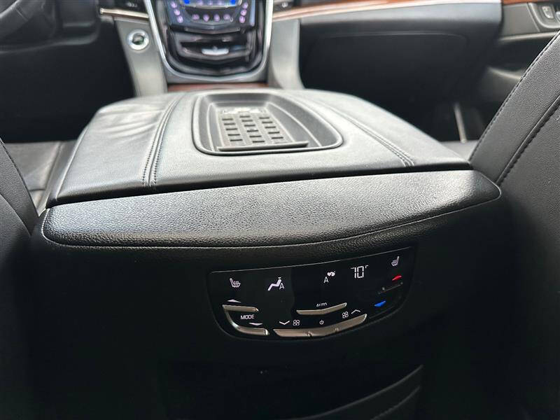 2017 Cadillac Escalade ESV Premium Luxury