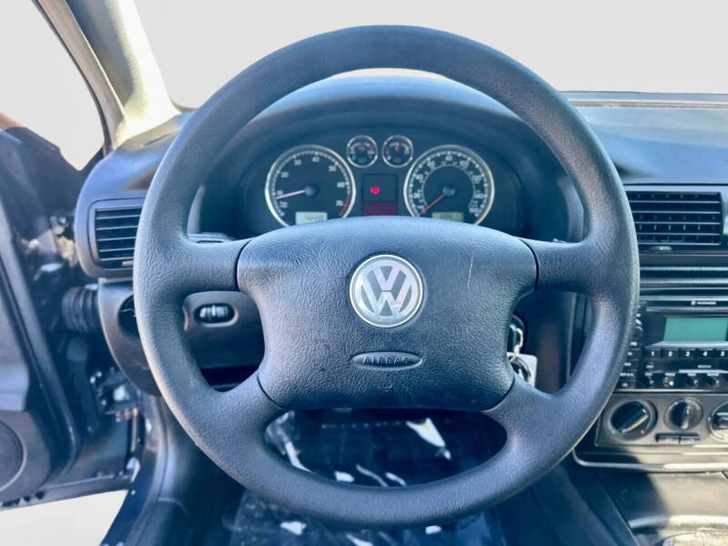 2003 Volkswagen Passat GL