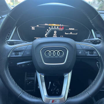 2022 Audi SQ5 3.0T quattro Premium Plus
