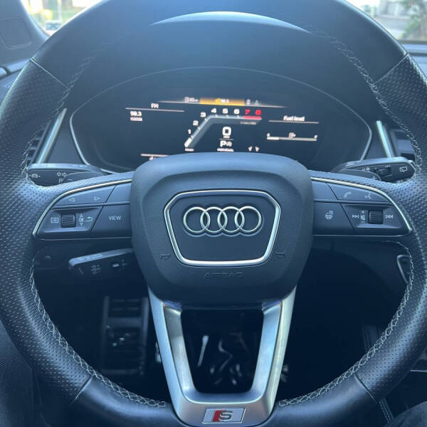 2022 Audi SQ5 3.0T quattro Premium Plus
