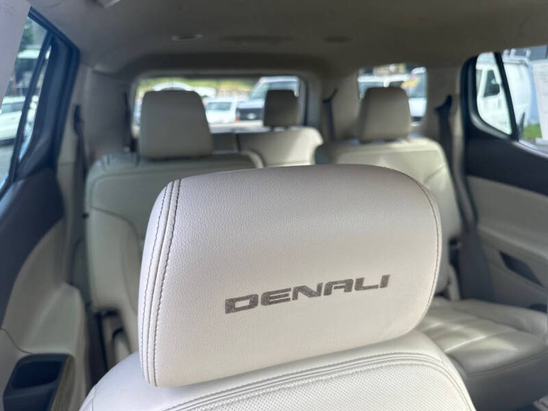 2018 GMC Acadia Denali