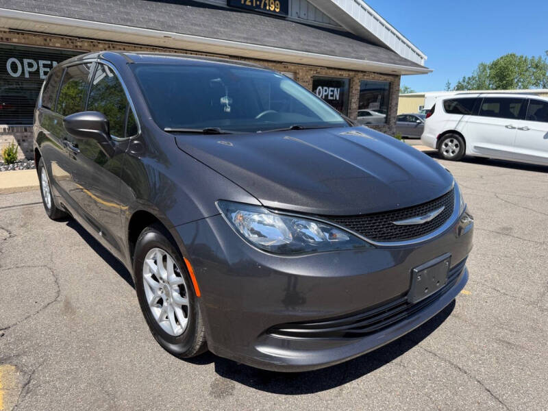 2017 Chrysler Pacifica Touring